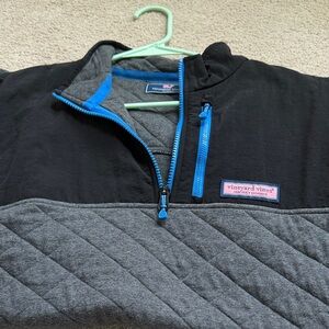 Vineyard Vines Black and Gray Pullover with Blue Trim